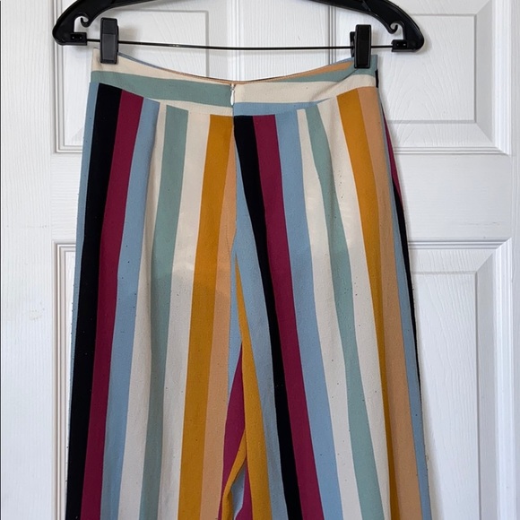 Striped Flowy Pants - Picture 3 of 4